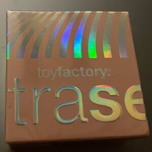 toy factory setting powder